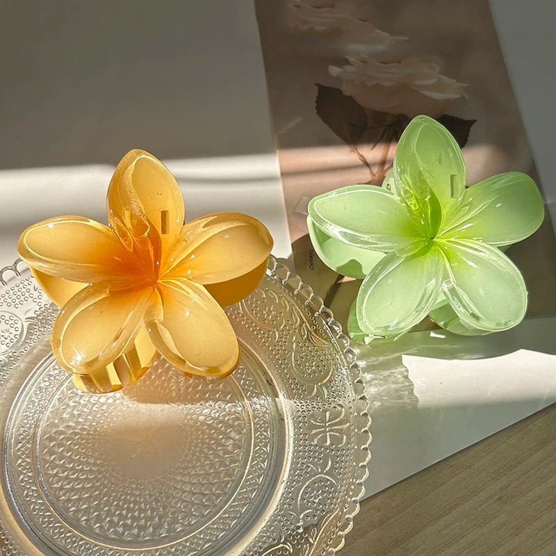 🌺 Pinces à Cheveux Fleurs Hawaïennes – Style ensoleillé et 100 % Kawaii 🌞