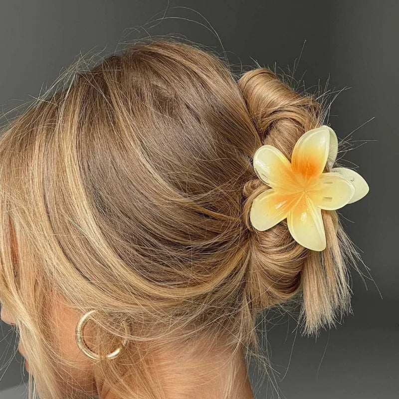 🌺 Pinces à Cheveux Fleurs Hawaïennes – Style ensoleillé et 100 % Kawaii 🌞